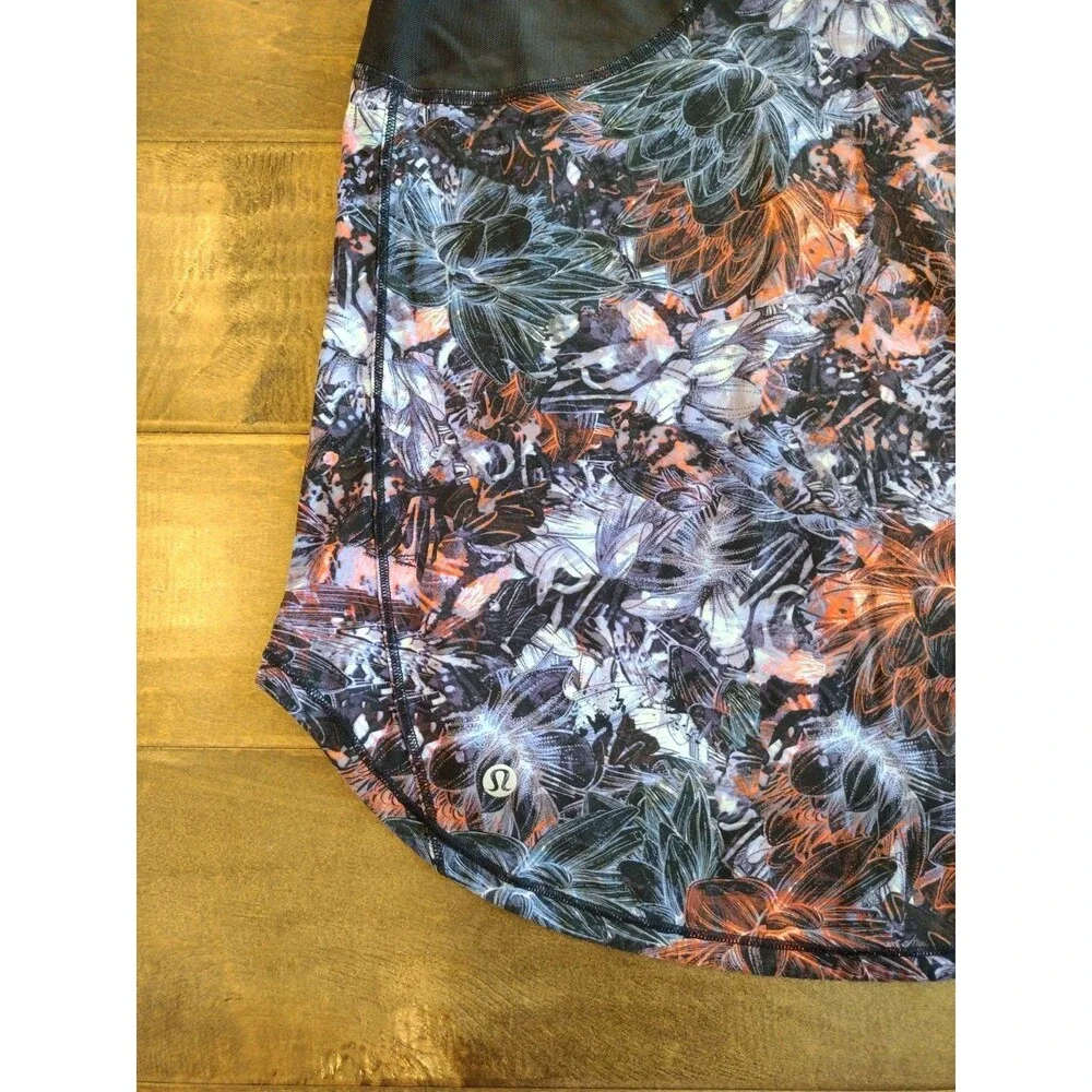 LULULEMON Women's Sculpt black lavender print sleeveless tank top - size 6